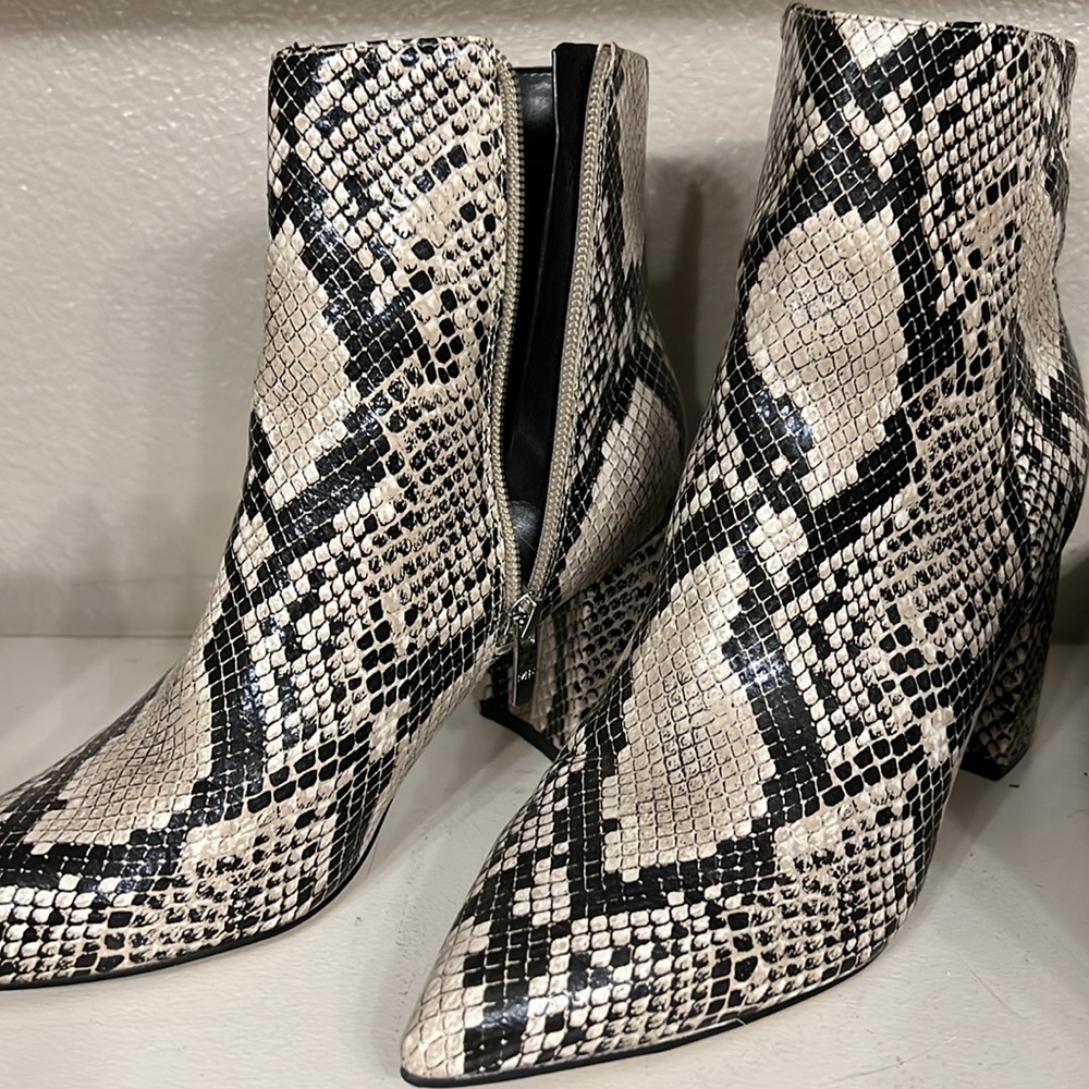 Marc Fisher boots, size 7 1/2